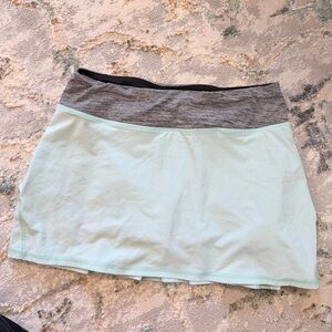 Lululemon pace setter mid rise skirt